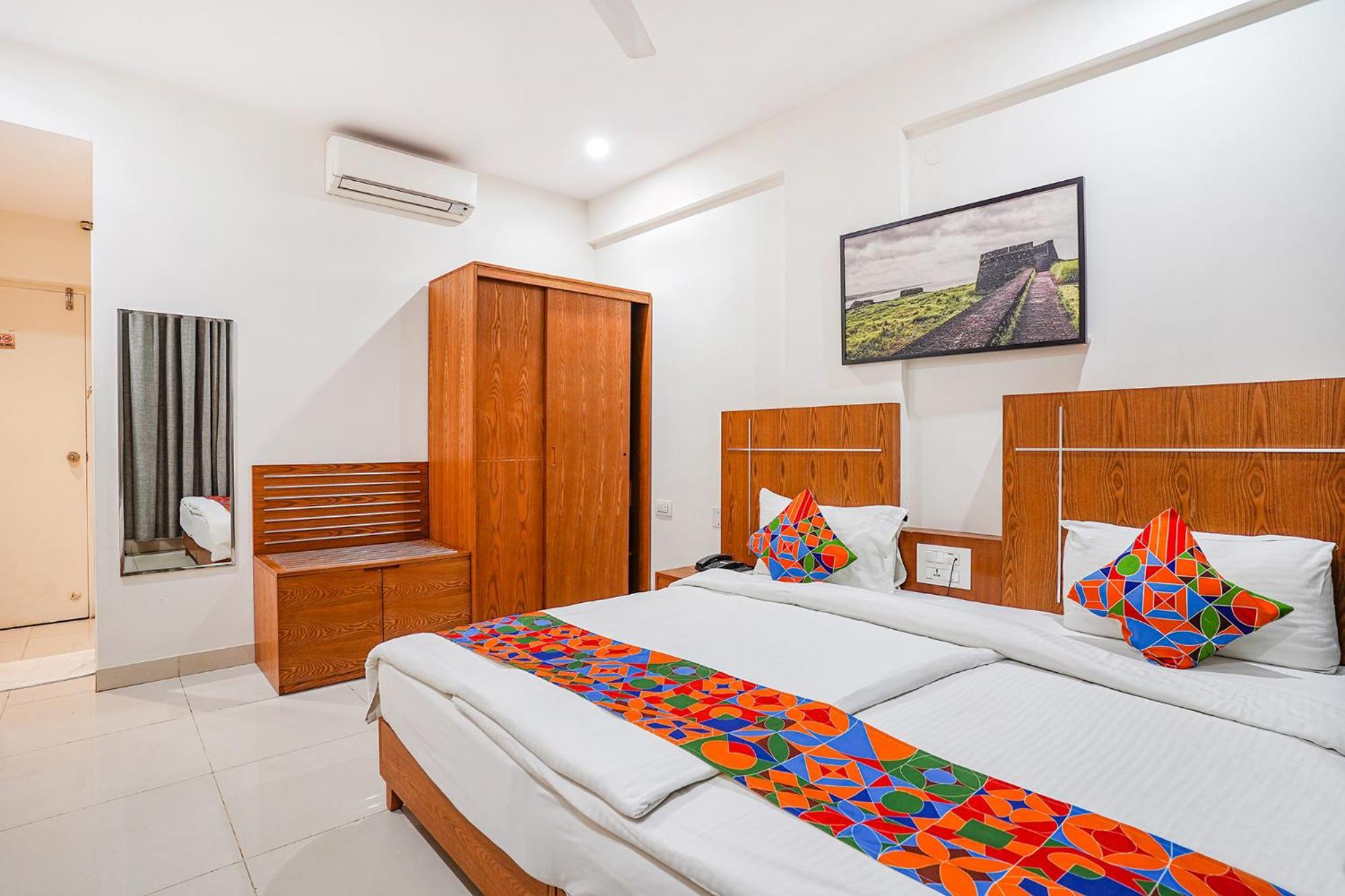 Fabhotel Northern Suites - Kundalahalli Main Road Bangalore Exterior photo