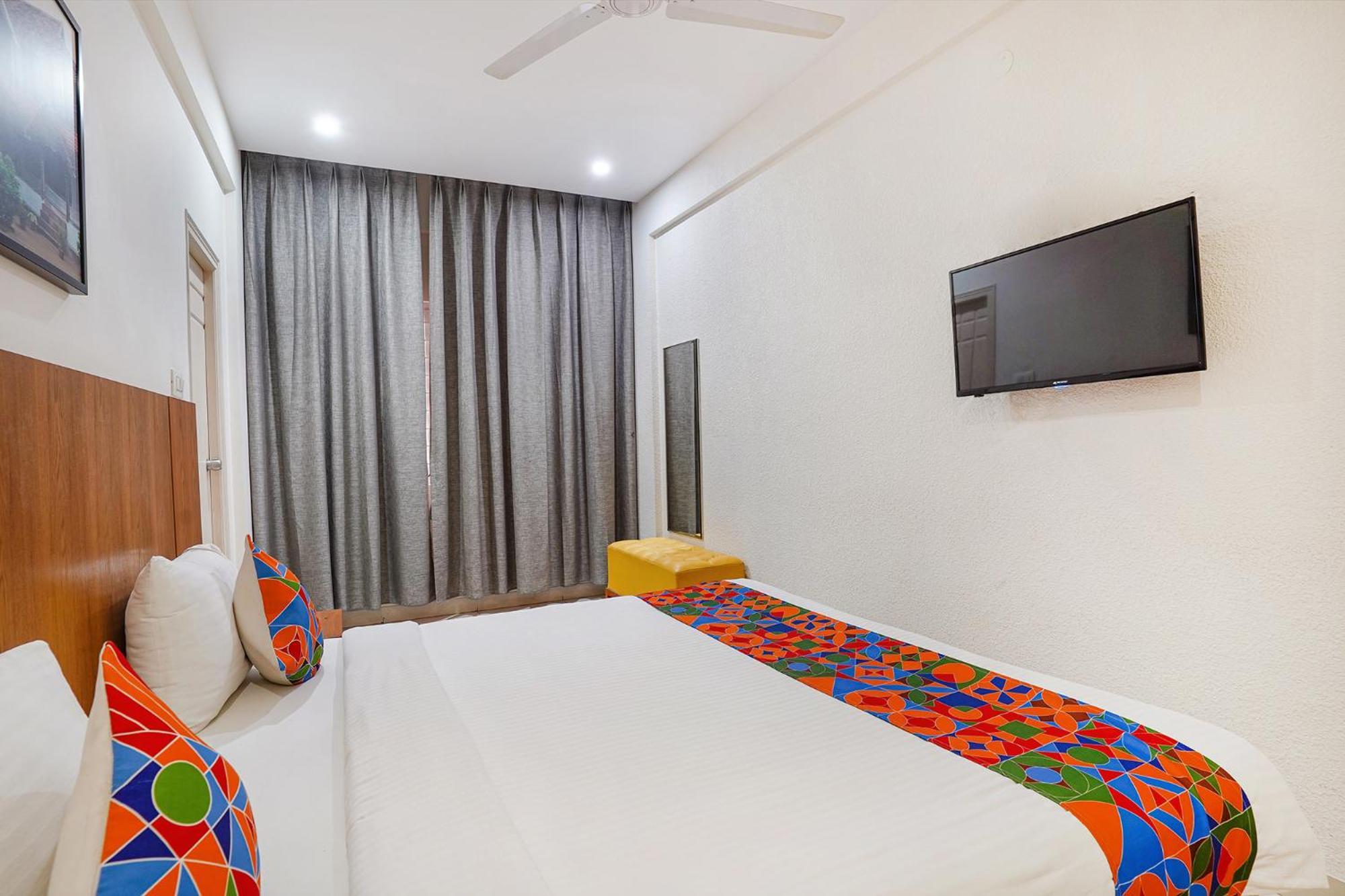 Fabhotel Northern Suites - Kundalahalli Main Road Bangalore Exterior photo