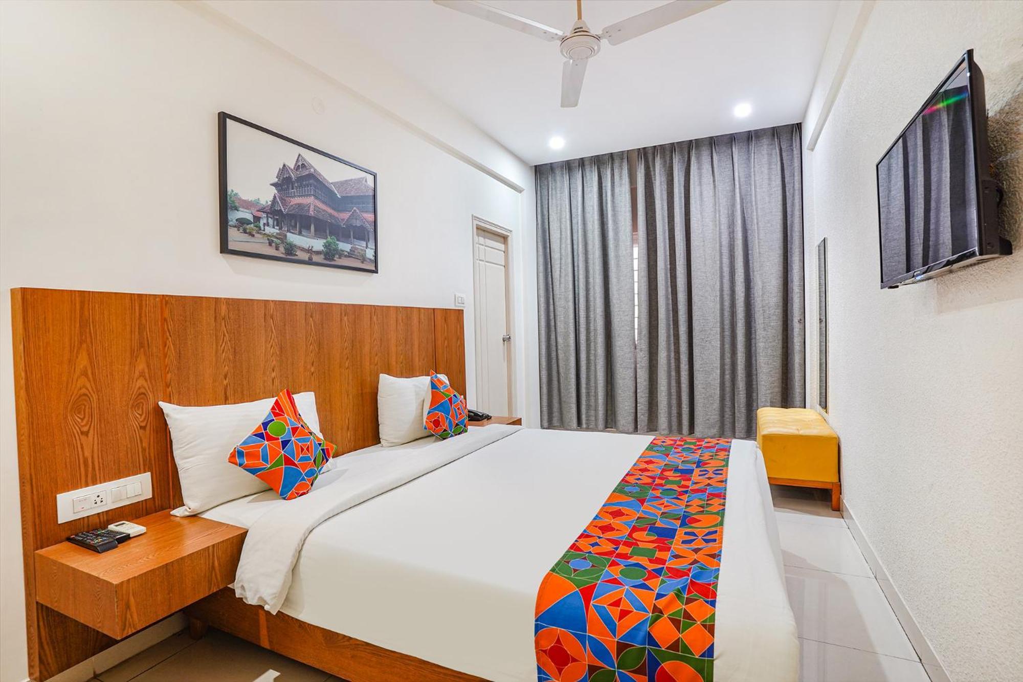 Fabhotel Northern Suites - Kundalahalli Main Road Bangalore Exterior photo