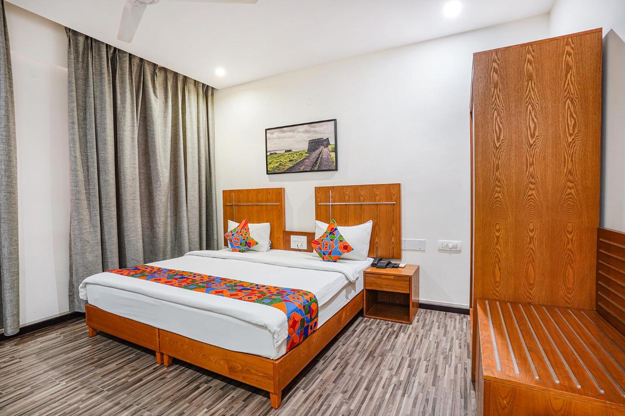 Fabhotel Northern Suites - Kundalahalli Main Road Bangalore Exterior photo