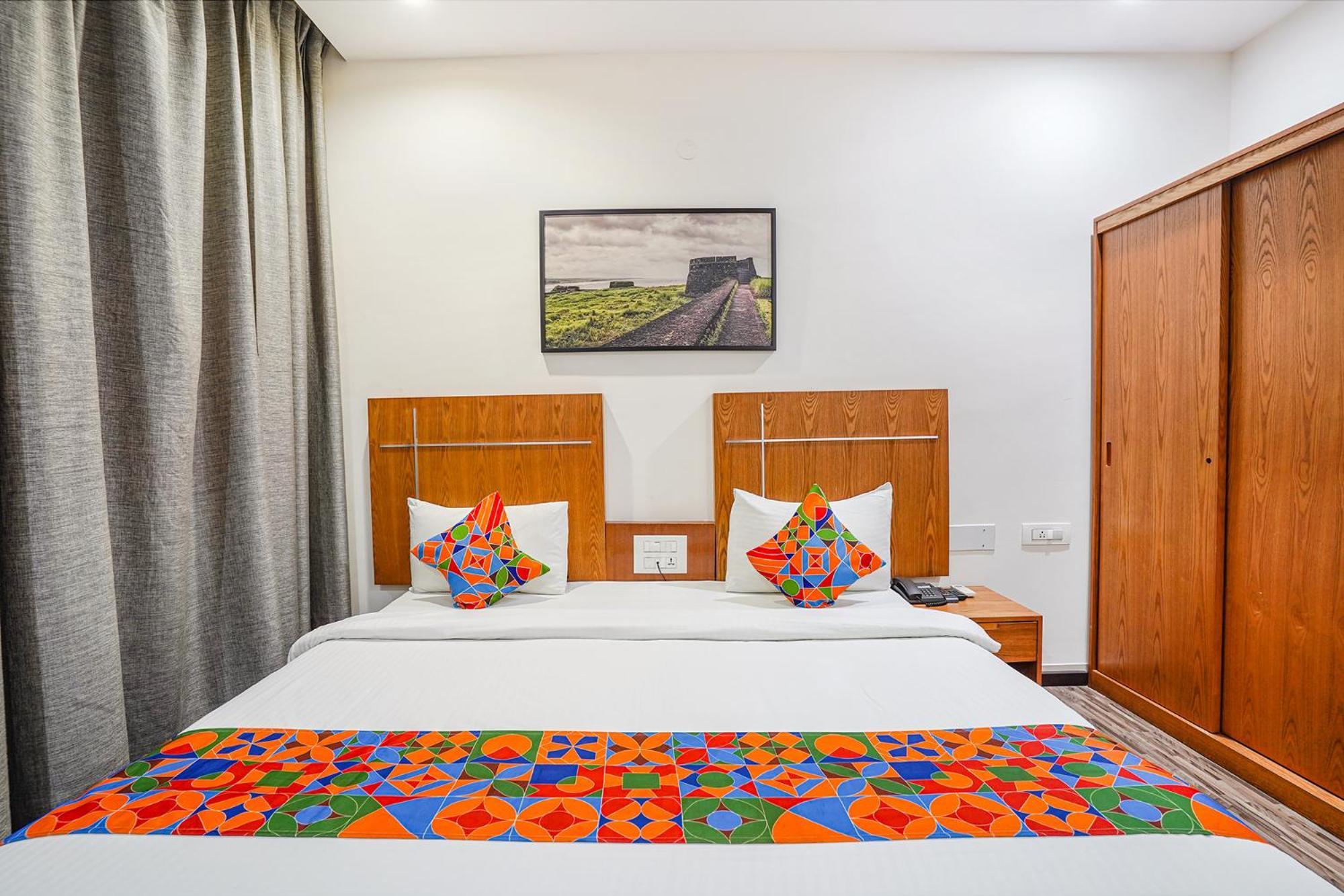 Fabhotel Northern Suites - Kundalahalli Main Road Bangalore Exterior photo